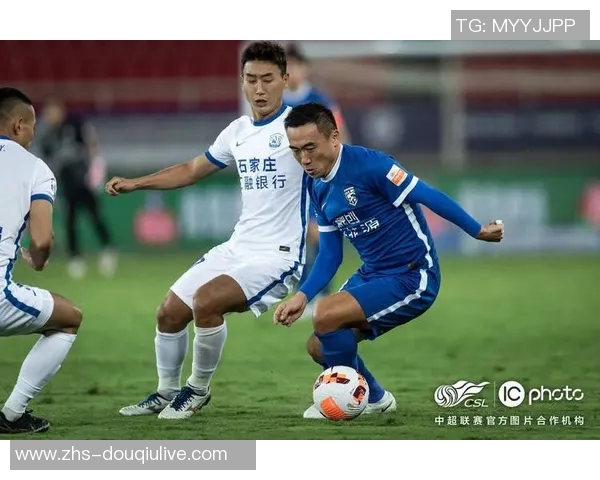 桂林足球俱乐部奋勇争先全力冲击新赛季目标展现团队精神与拼搏精神