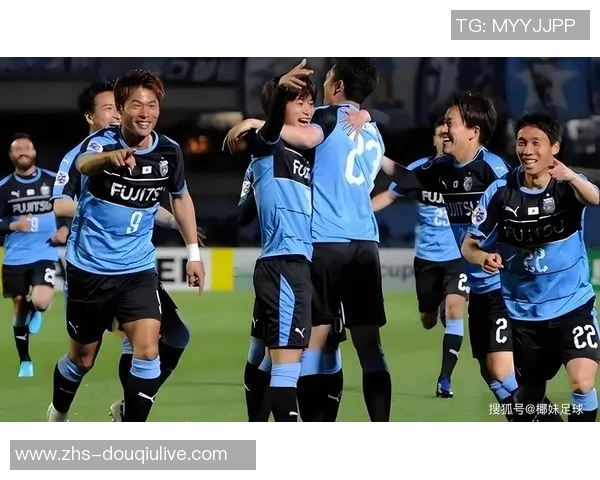 富力迎战汉堡强强对话期待精彩较量展现足球魅力与激情